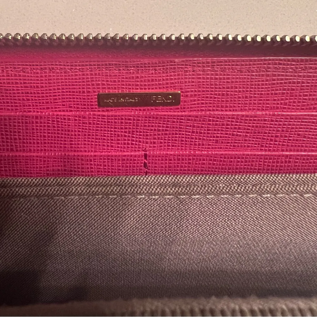 Fendi wallet - Image 5