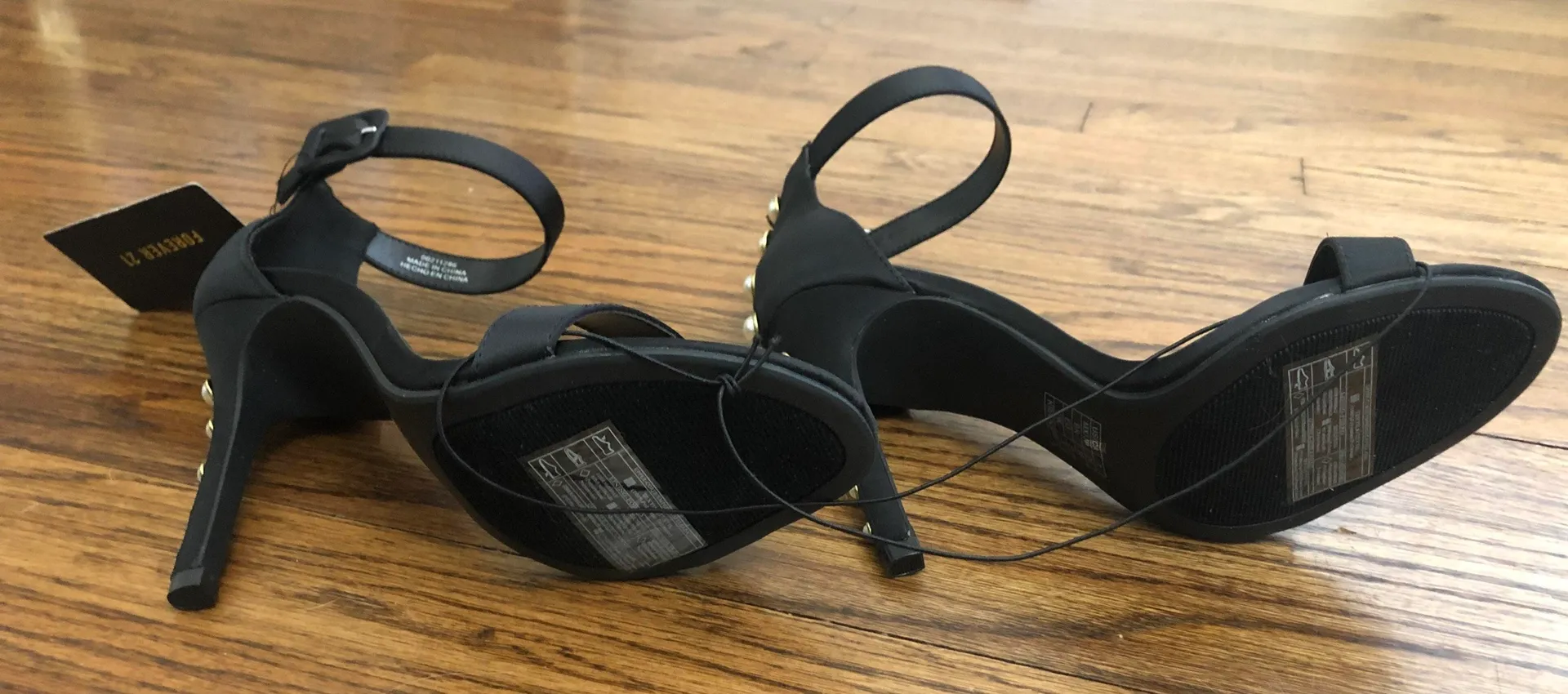 Black Heels - Image 3