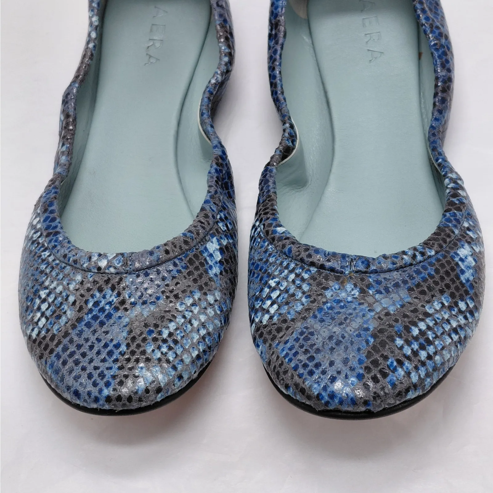 AERA Women’s Blue Snakeskin Ballet Flats 36.5 US 6 Vegan Italy Luxe Minimalist - Image 3