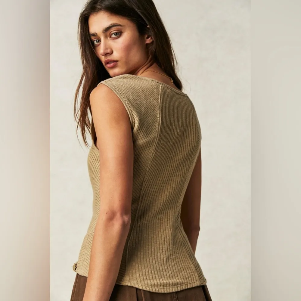 We The Free | Free People Boss Babe Women's Tank Top Size L - Image 3