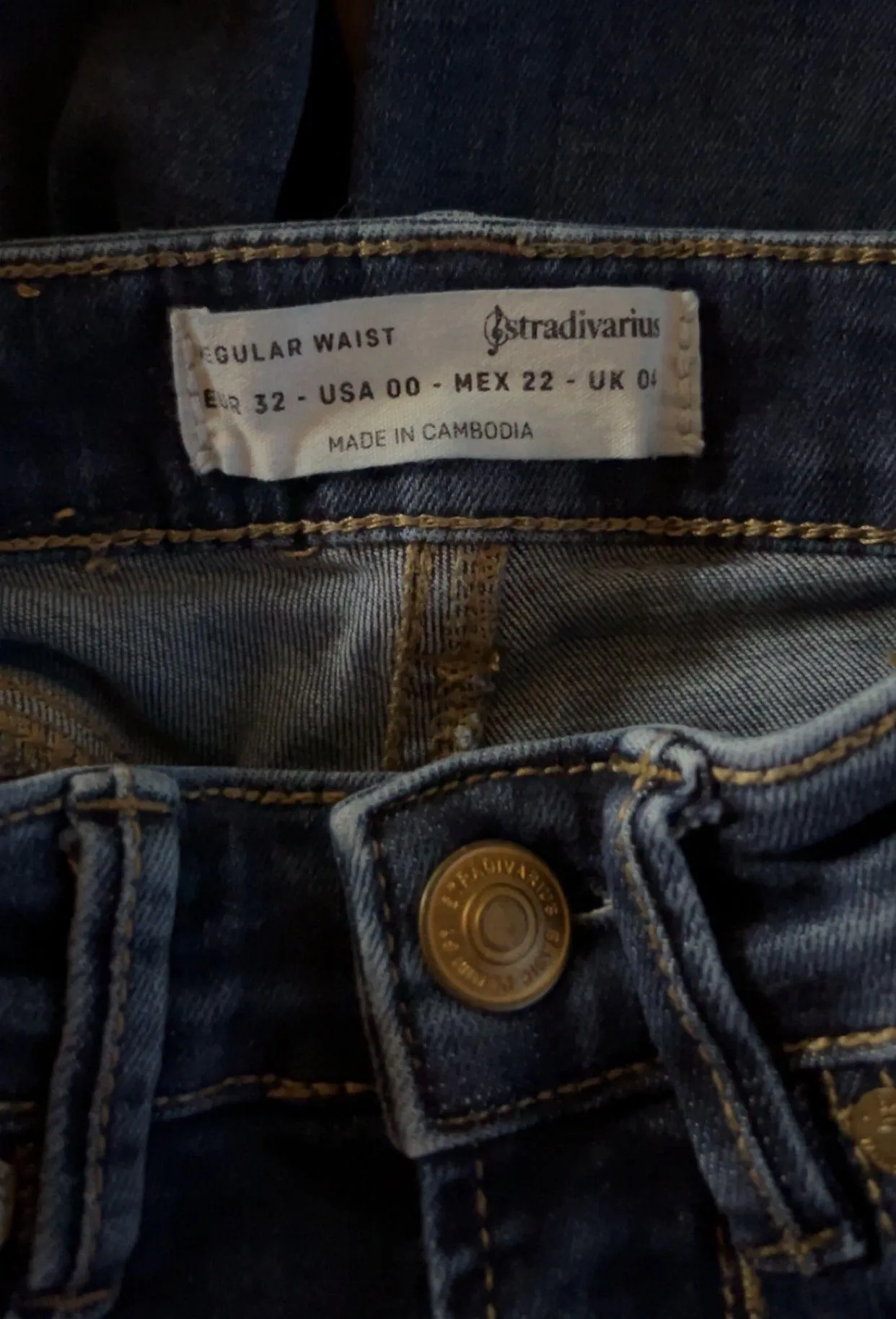 Stradivarius Skinny Jeans - Image 5