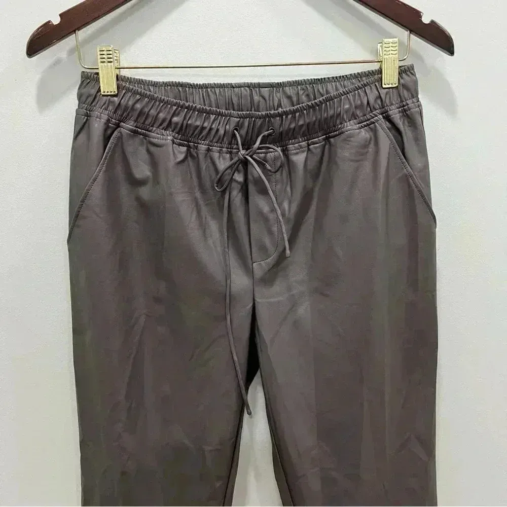 The Reset R | Label • Vegan Leather Joggers size s Brown - Image 3