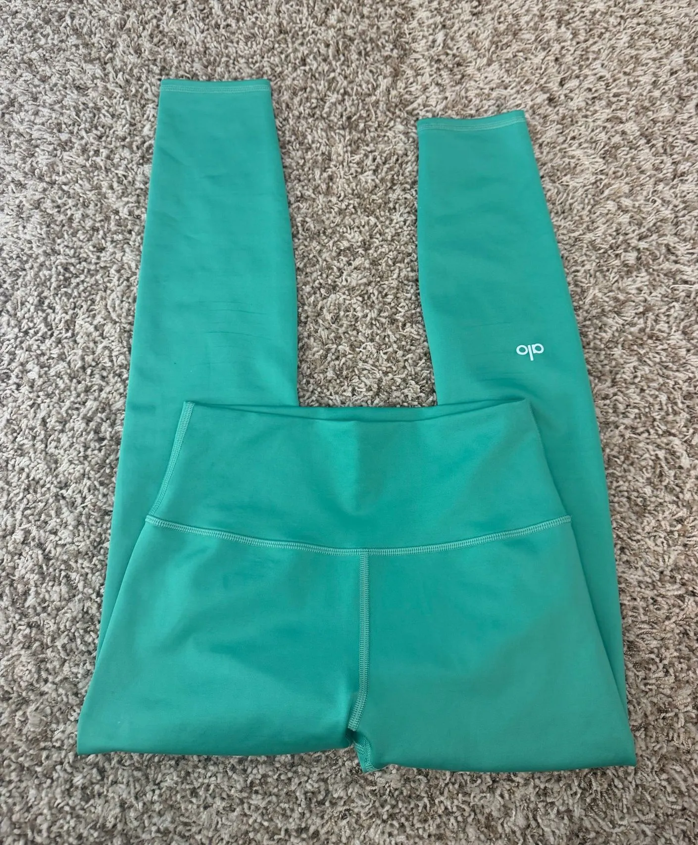 Green Alo Yoga Leggings Size M - $30 - From elli