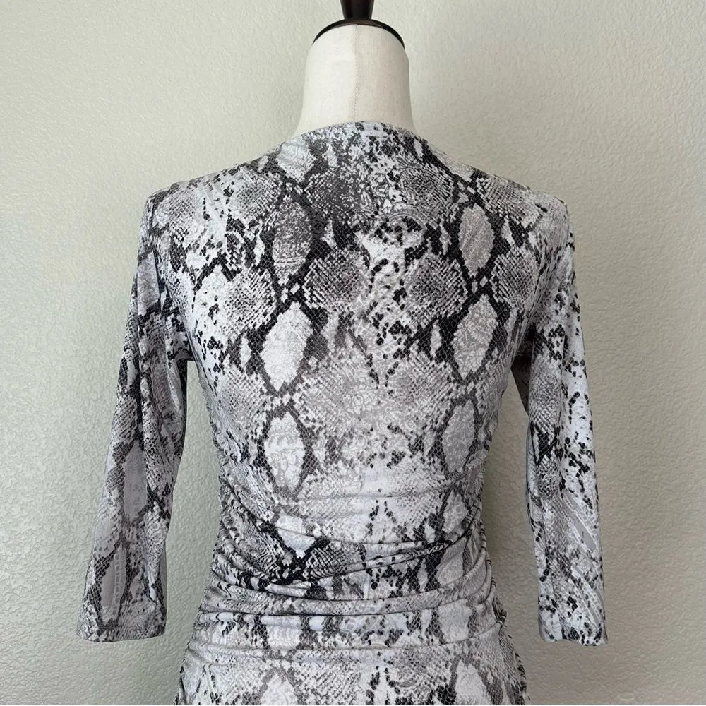 Jennifer Lopez Snakeskin Stretchy 3/4 Sleeves Top - Image 8