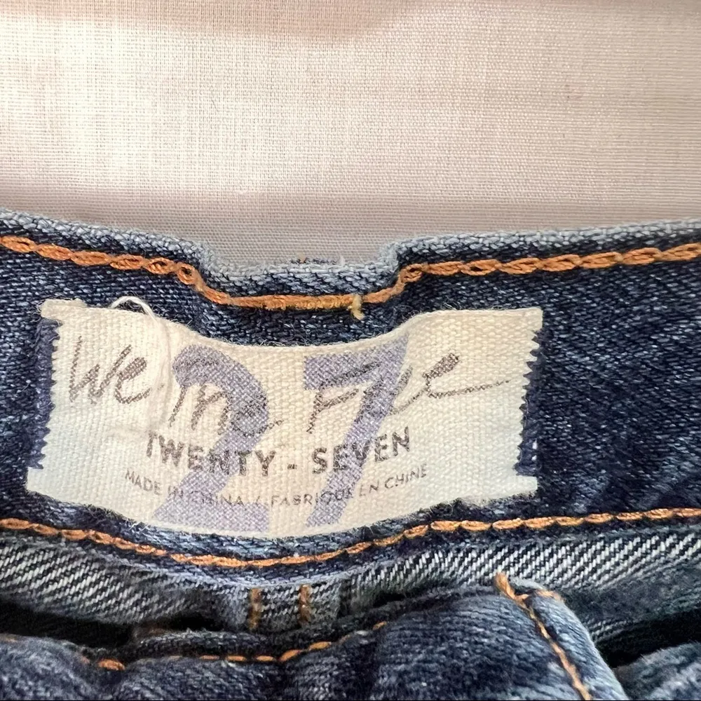 Free People We The Free Distressed Denim Shorts Button Fly Size 27 Feeling Good - Image 3