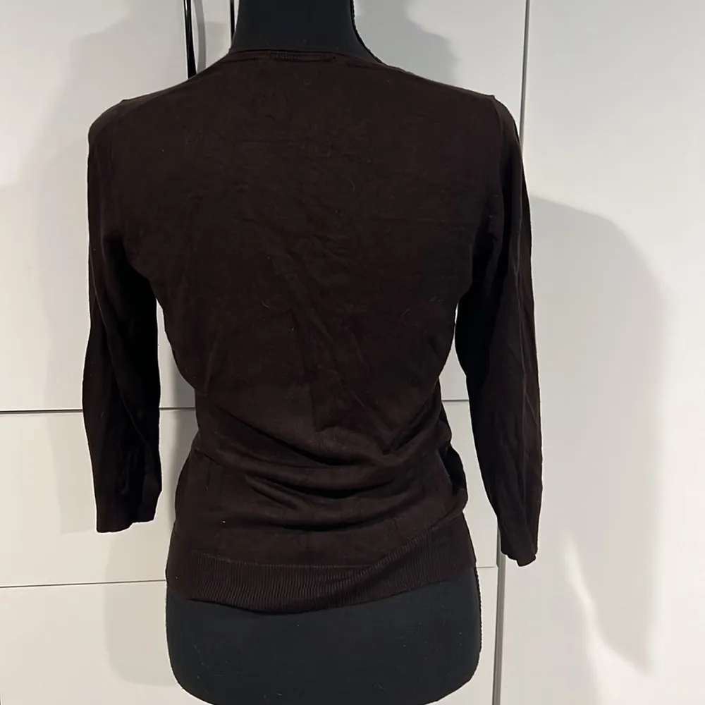Marks & Spencer 3/4 sleeve‎ top . Size 4 Brown - Image 4