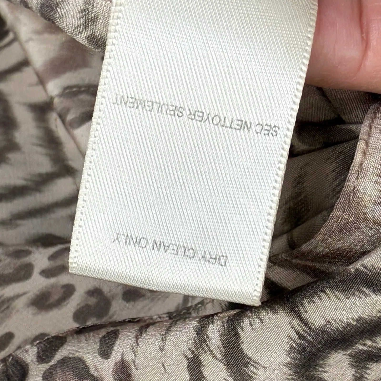 Rebecca Taylor Size 2 Silk Leopard Tiger Print Long Sleeve Tie Neck Blouse READ - Image 4