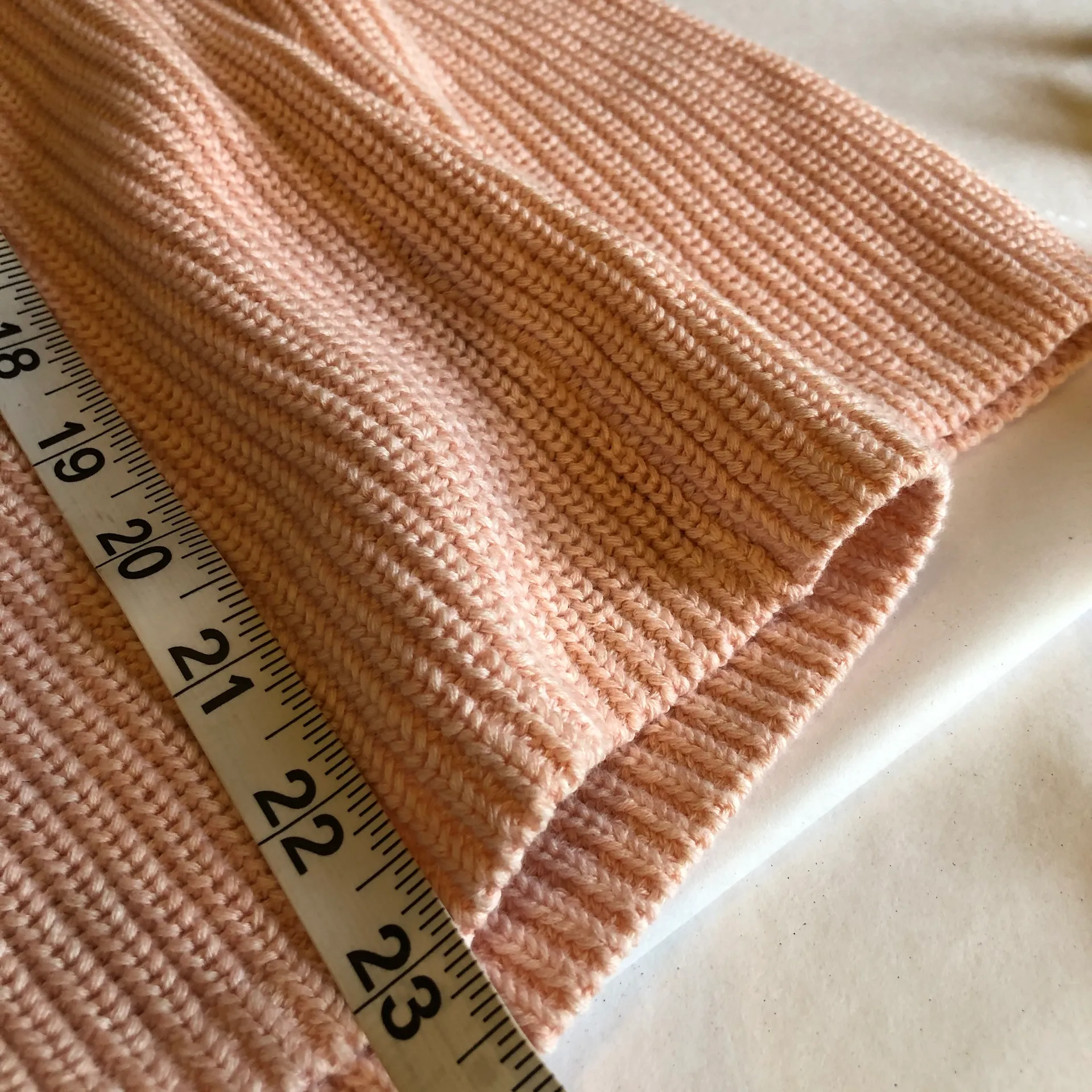 NWT  sweater size XS - Image 8