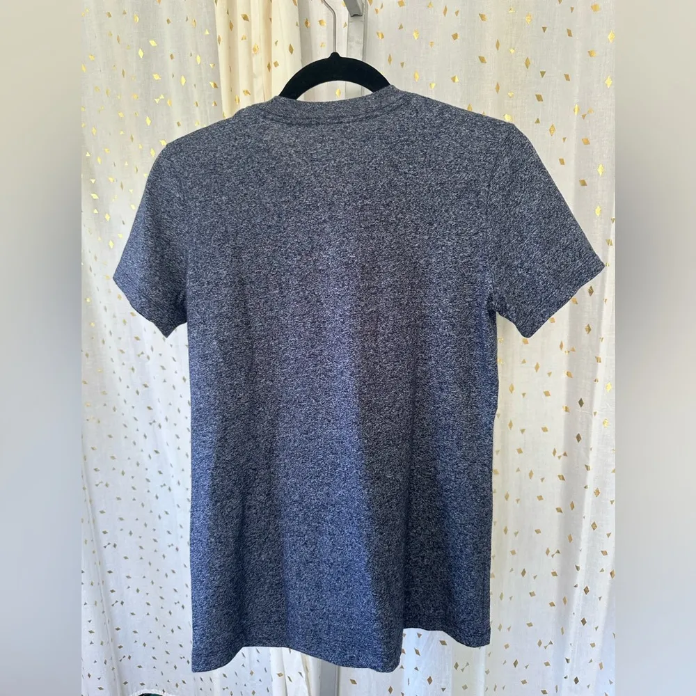 NWOT University Michigan Wolverines marled Throwback Crew Neck Tshirt S - Image 4