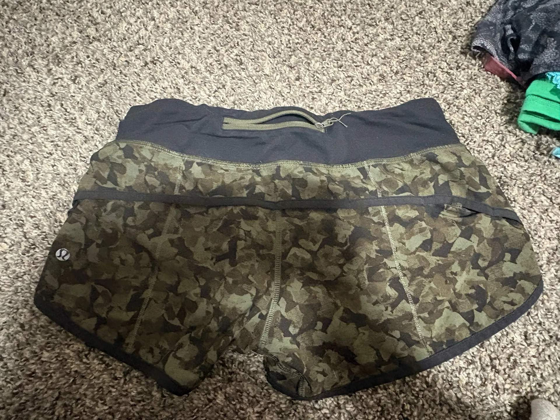 Lululemon Camo  shorts - Image 3