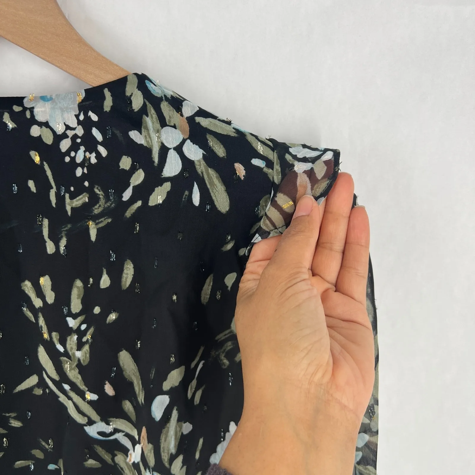 White House Black Market Blouse Top Womens 0 Multicolor Floral V Neck Side Zip - Image 9