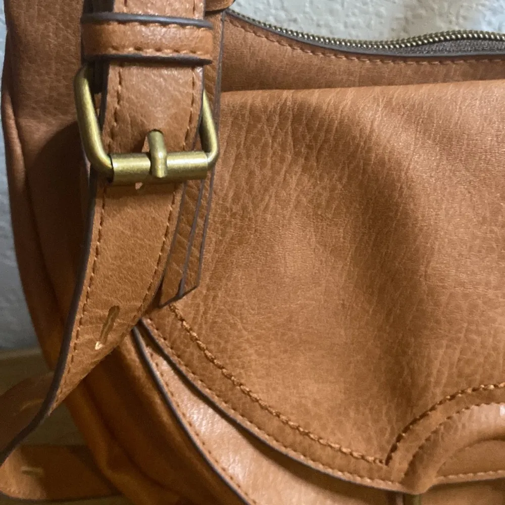 Women Brown faux leather crossbody adjustable strap Bag Purse Buckle - Image 8