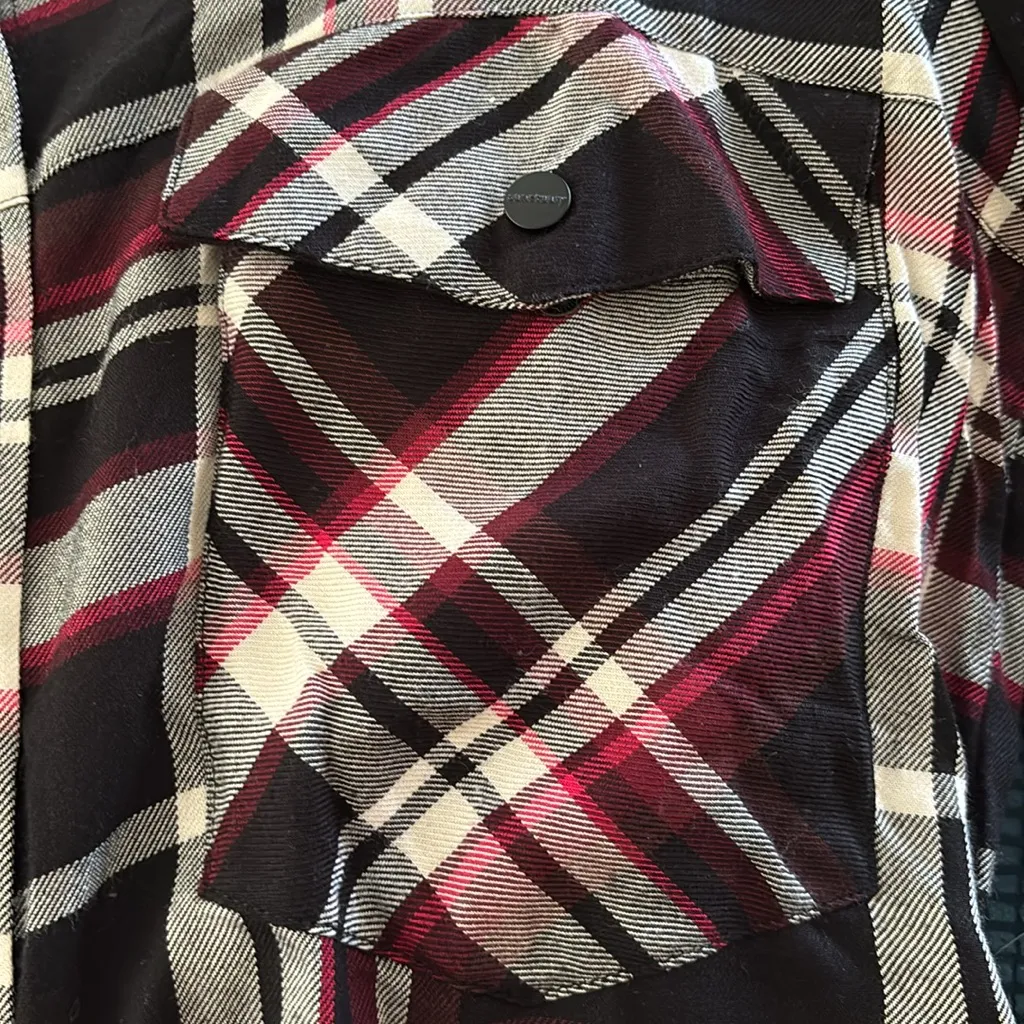 Sanctuary Boyfriend Flannel Tunic Shirt Sz M Roll Tab Sleeve Black Red Plaid - Image 8
