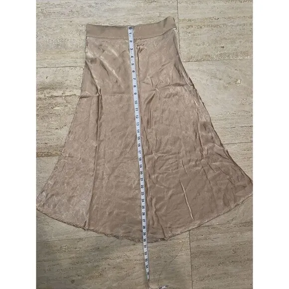 DO+BE Gold  Metallic Flowy Skirt Size S A-line‎ - Image 4