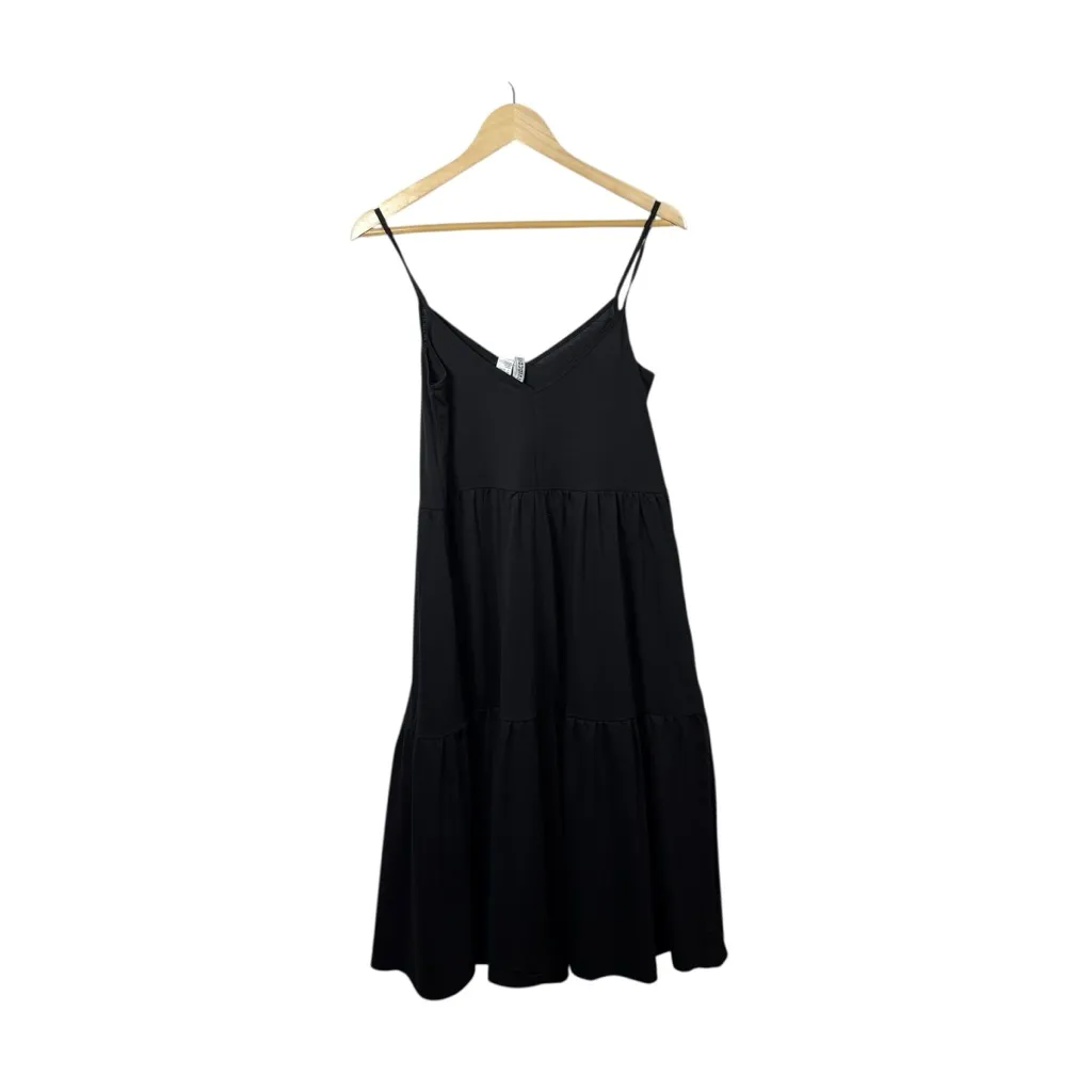 NWT H&M Women’s Tiered Strappy Maxi Dress in Black Size S - Image 10