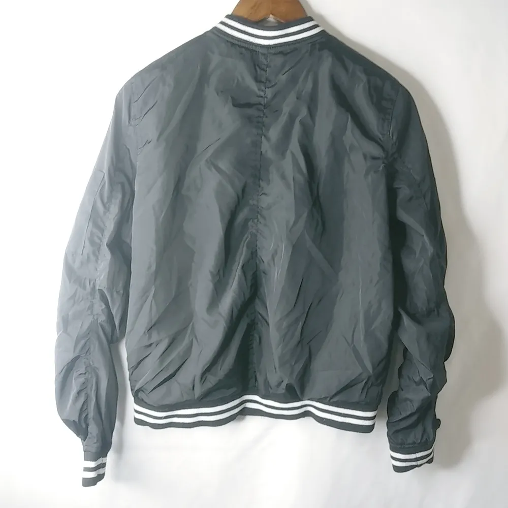 New Look M Black Bomber Windbreaker - Image 2