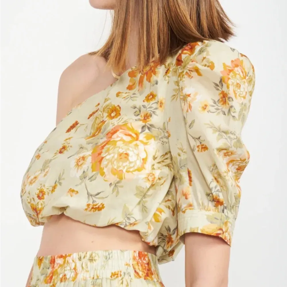 En Saison Milana Top NWT Anthropologie Anthro Asymmetrical Crop Floral Blouse L Orange Size L - Image 3