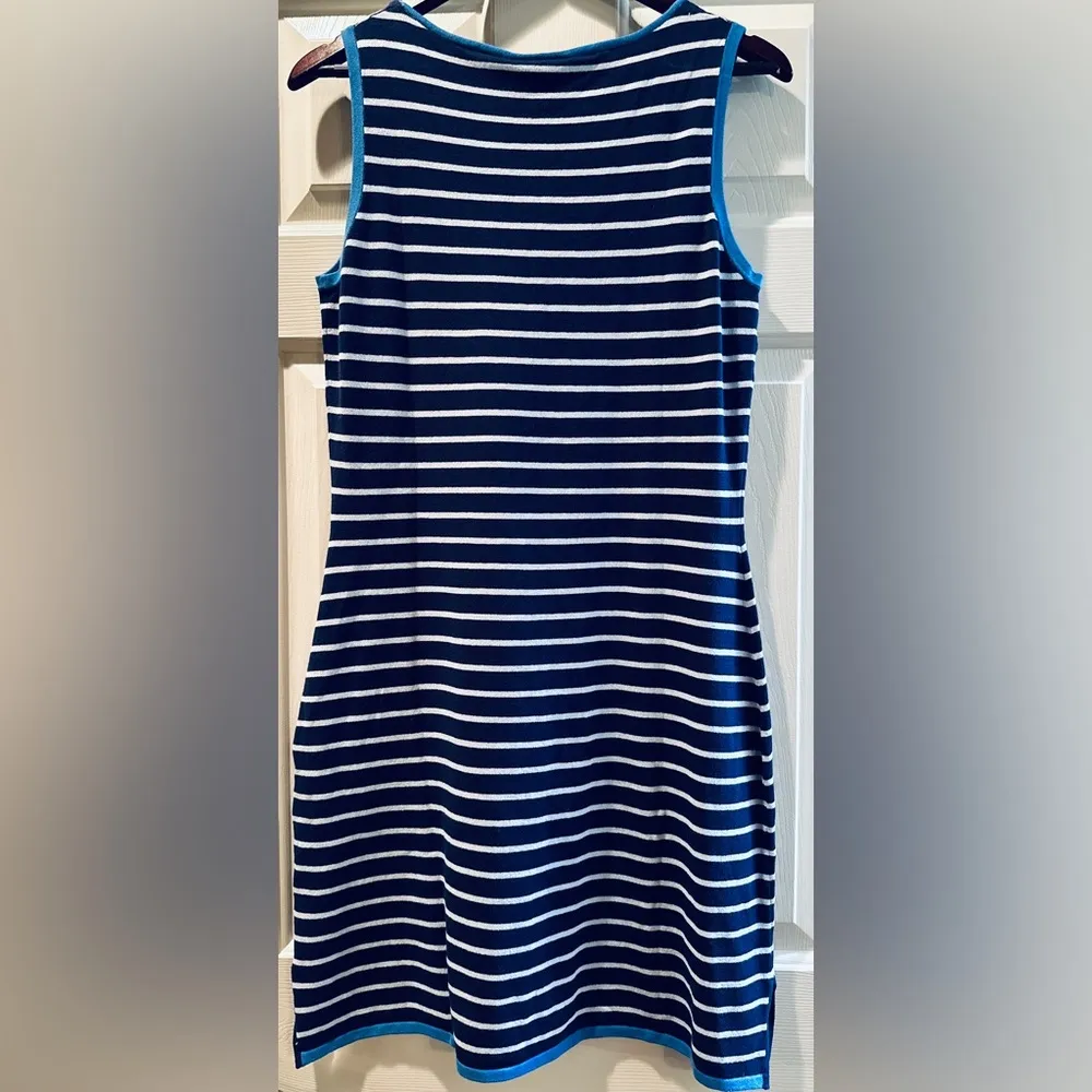 NWT  navy stripe sleeveless sweater dress Size M - Image 4
