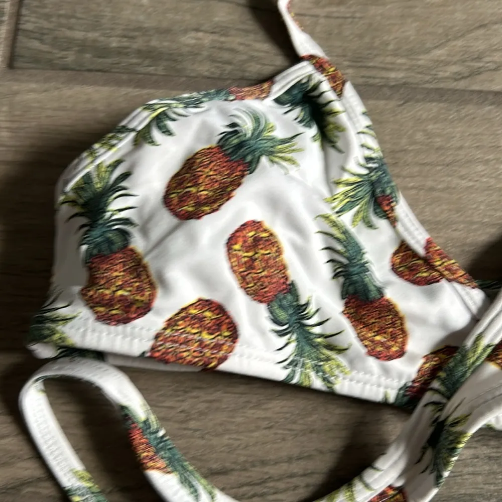 Princess pineapples print bikini top White - Image 2