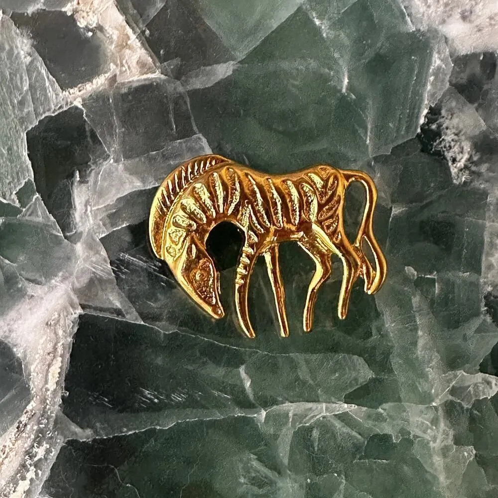 Vintage Gold Zebra Brooch Gold - Image 6