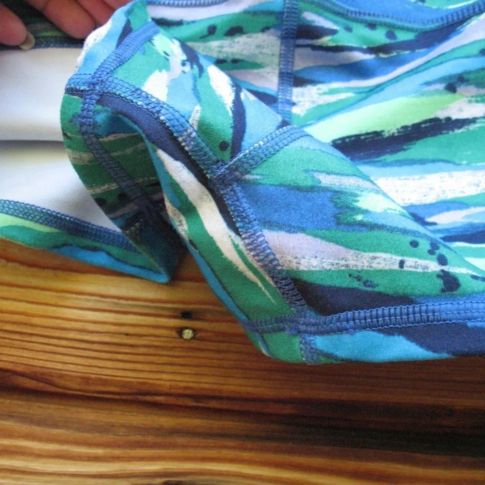 Lululemon Seven Wonders Boogie Roll Down Shorts 6 - Image 8