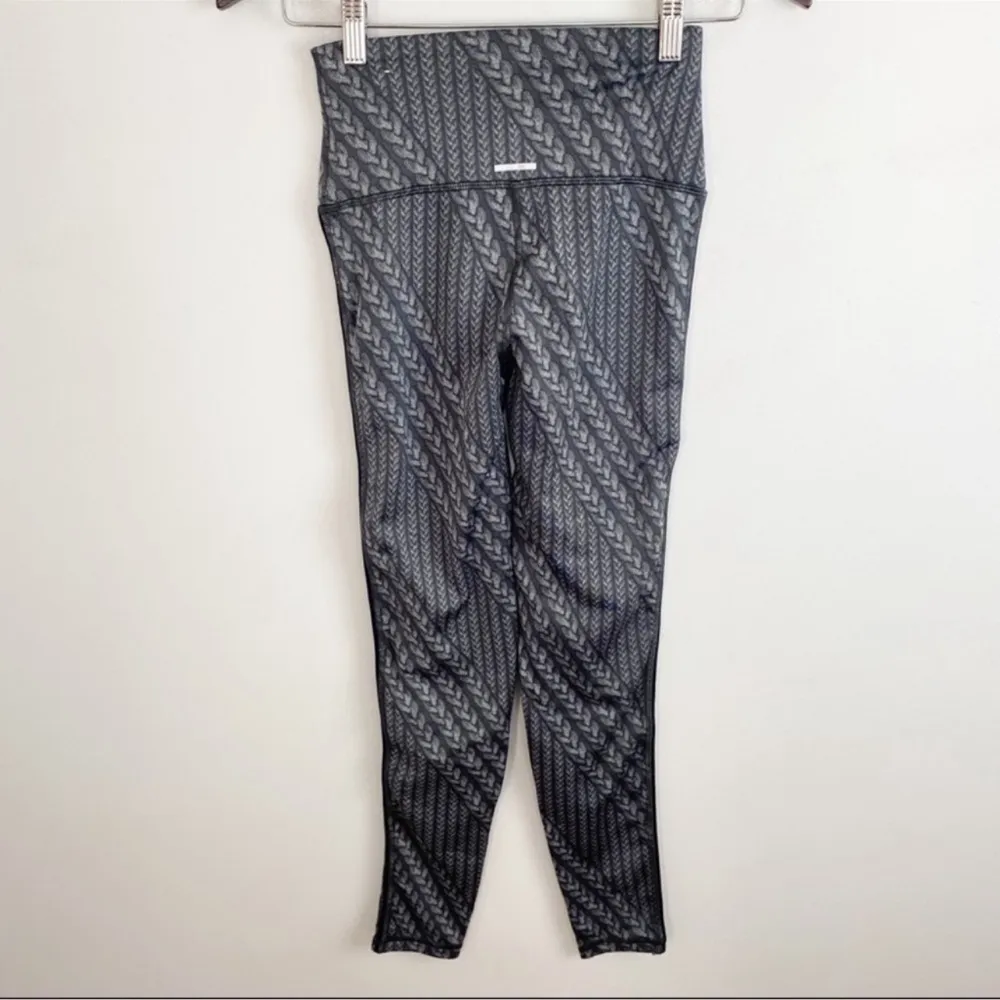 Aerie Gray Braided Rope Print Skinny Leg High Rise Athletic Leggings Sz Small - Image 4
