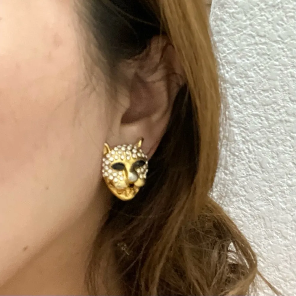 Head Vintage Jaguar  Clip On Earrings - Image 3