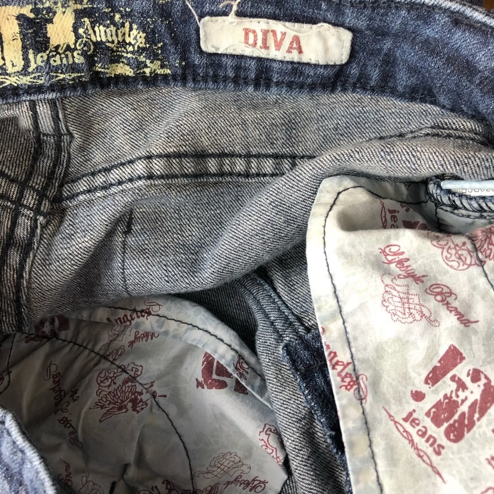 Diva Los Angeles Y2K Vintage Low Rise Dark Wash Jeans Size 8 Blue - Image 2