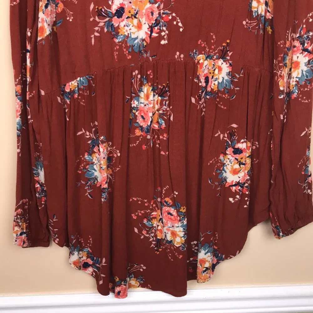 Torrid Women’s Boho Floral Print Keyhole Burnt Orange Long Sleeve Blouse - Image 3