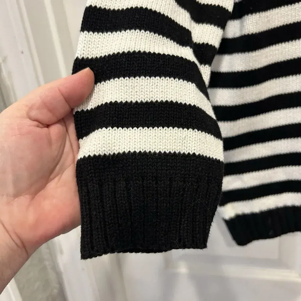 Forever‎ 21 Natural Fiber Cotton Black And White Striped Boxy Sweater Mod Style - Image 3
