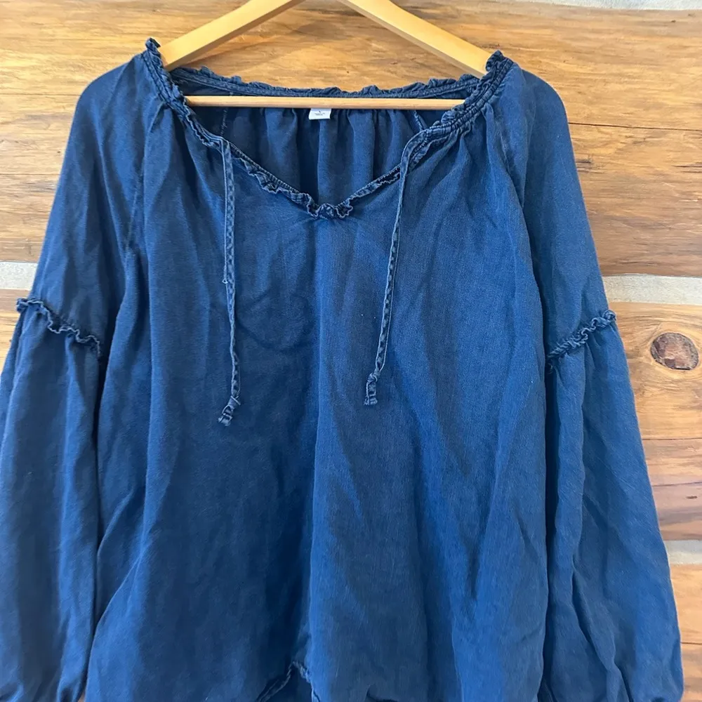 Ruffled Tie-Neck Chambray Poet Blouse - Image 4