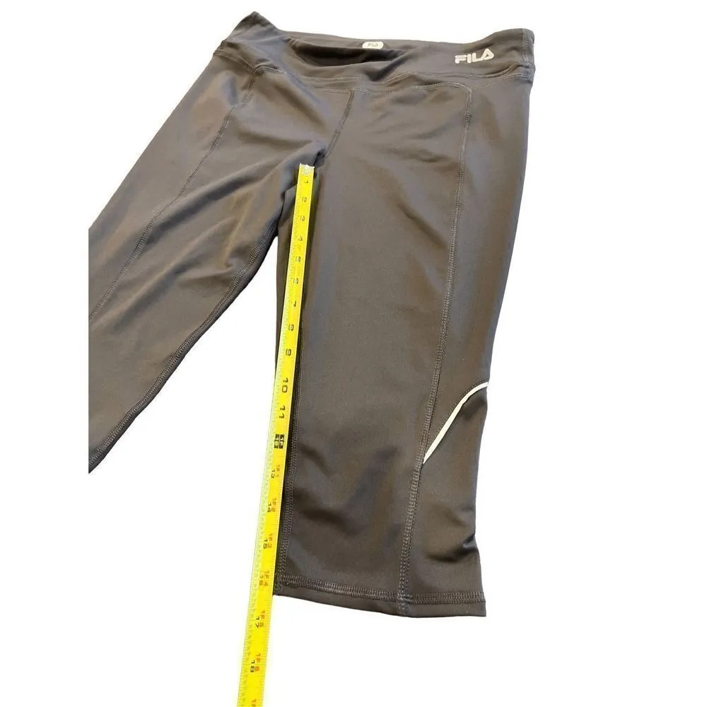 FILA sport capri pants size Medium - Image 9