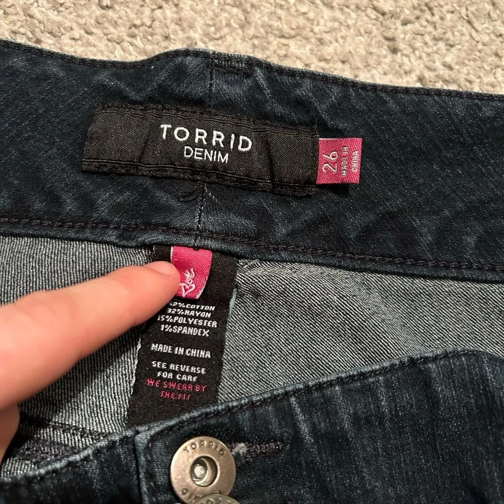 Torrid Denim jeans size 26 dark wash‎ jeans - Image 3