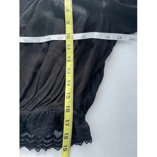 T6 Pins and Needles Black Lace Trim Off Shoulder Long Sleeve Crop Top Blouse Size M - Image 3