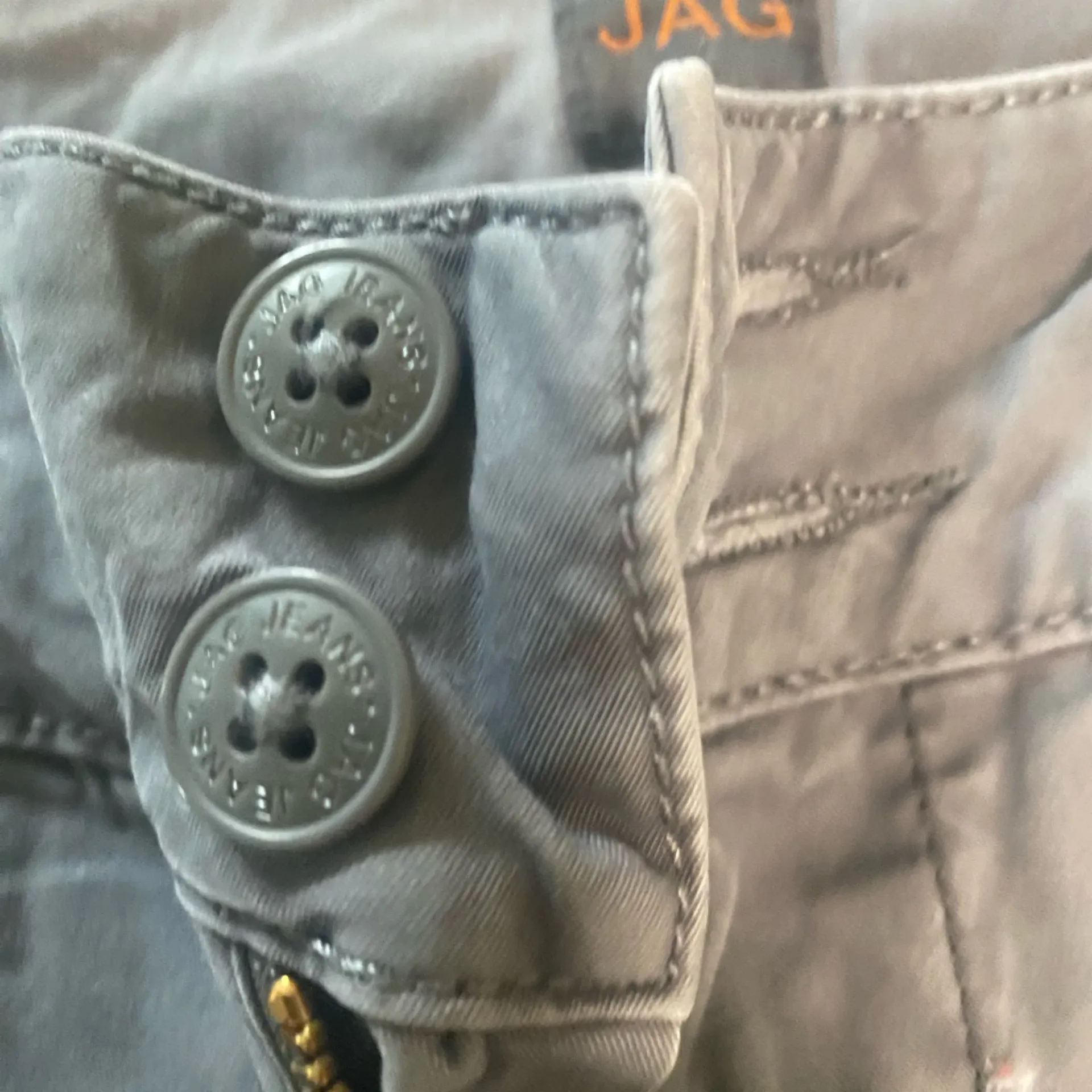 JAG JEANS CLASSIC FIT CARGO PANTS - Image 3