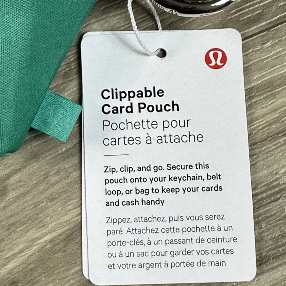 LULULEMON Clippable Card Pouch - Image 8
