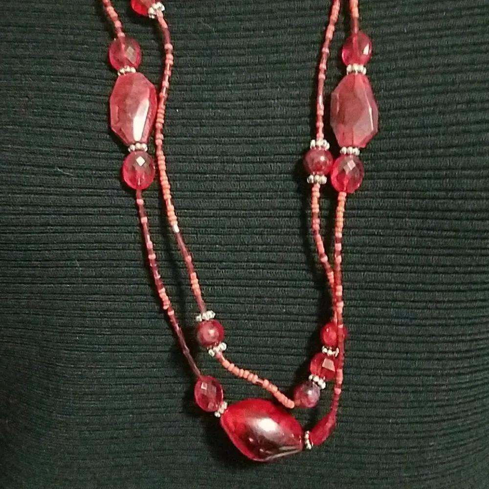 Red Multilayer Beaded Necklace Red - Image 2