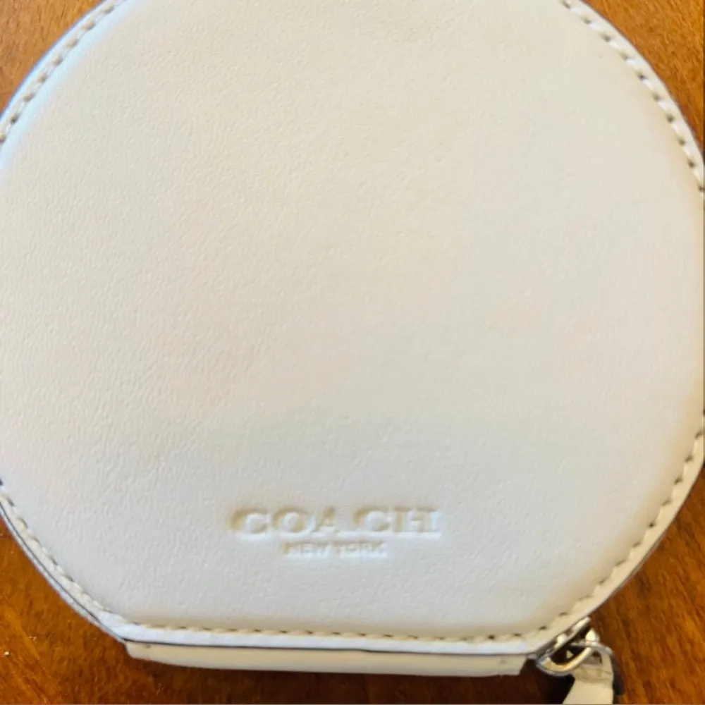 Coach Leather Coin Case Wallet White With Sunglasses Print - Image 2