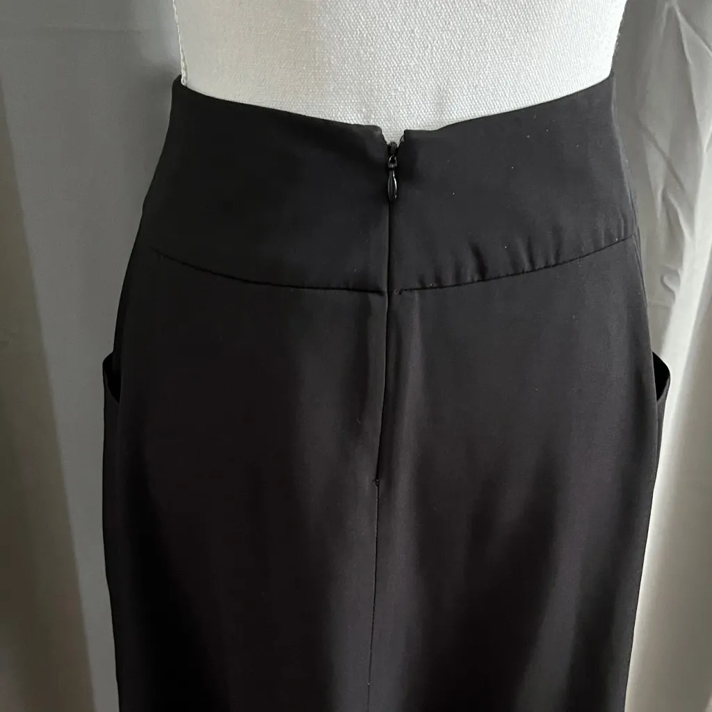 Vera Wang Elegant Black Pleated Skirt Size 4 - Image 8