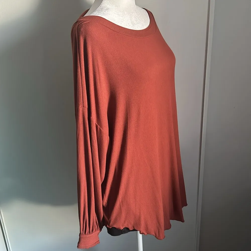 New Cowboy Oversized Open Twist-Back Ribbed Long Sleeve Tunic Top - Image 4