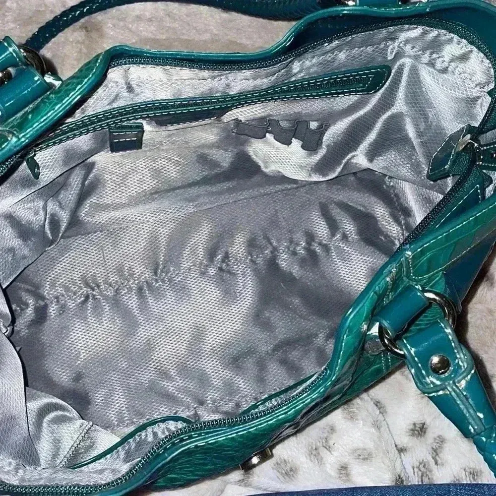 MC Handbag Blue - Image 3