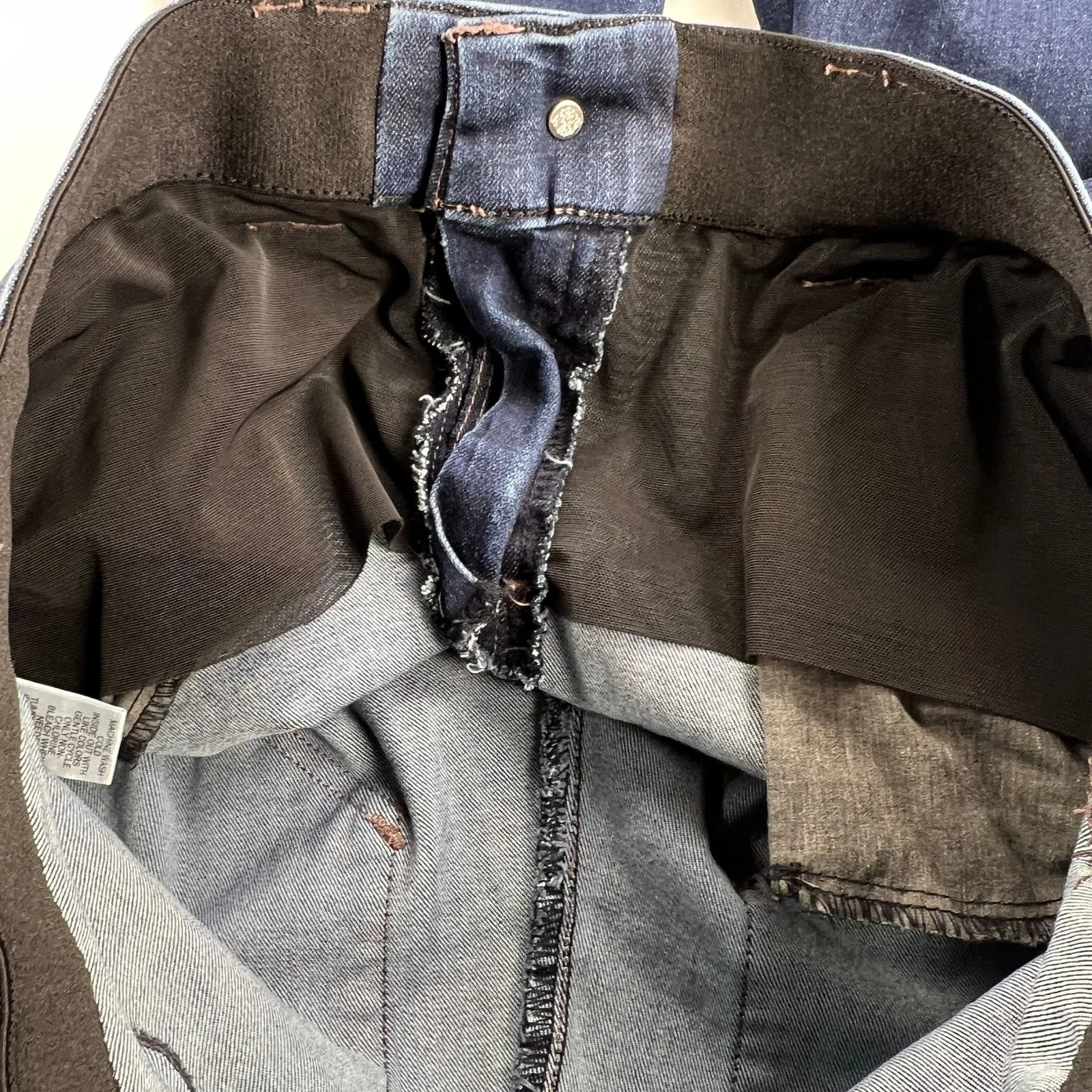 Democracy "Ab"Technology Step Fray Mid Rise Ankle Jeans Tummy Control Size 6 - Image 6