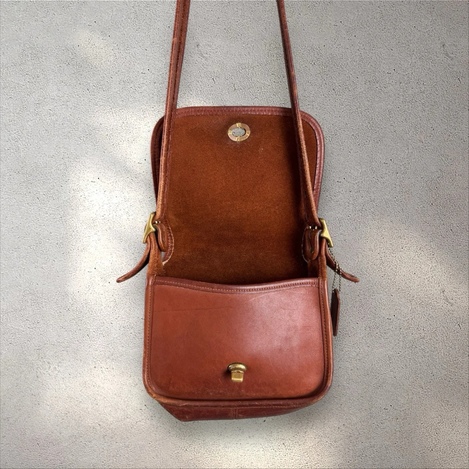 Vintage Coach Legacy Bag 9965 Brown Leather‎ Small Flap Shoulder Purse USA - Image 9