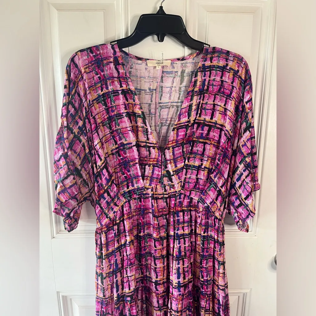 ENTRO NEW HOLDING ON TIGHTLY V NECK MAXI size large Colorful chic boutique - Image 4