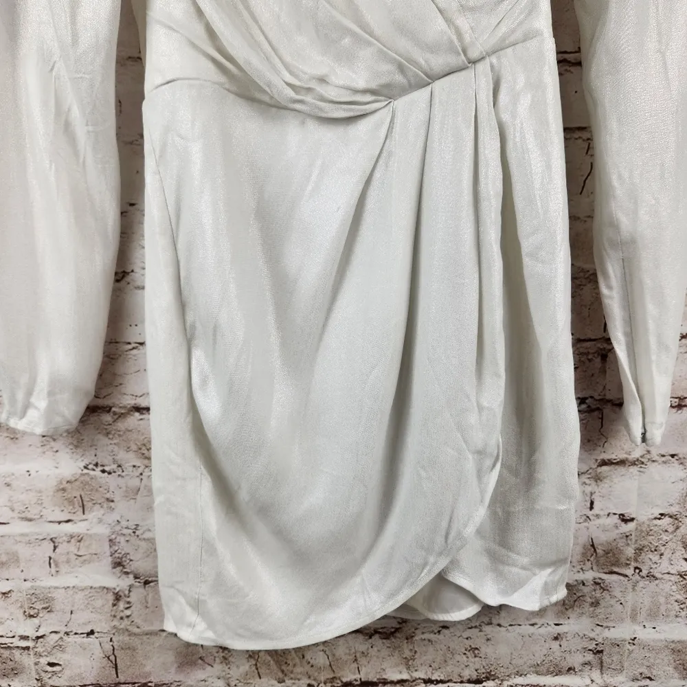 DUNDAS x  Harlow Mini Dress in Metallic Ivory XS *No Brooch* - Image 5