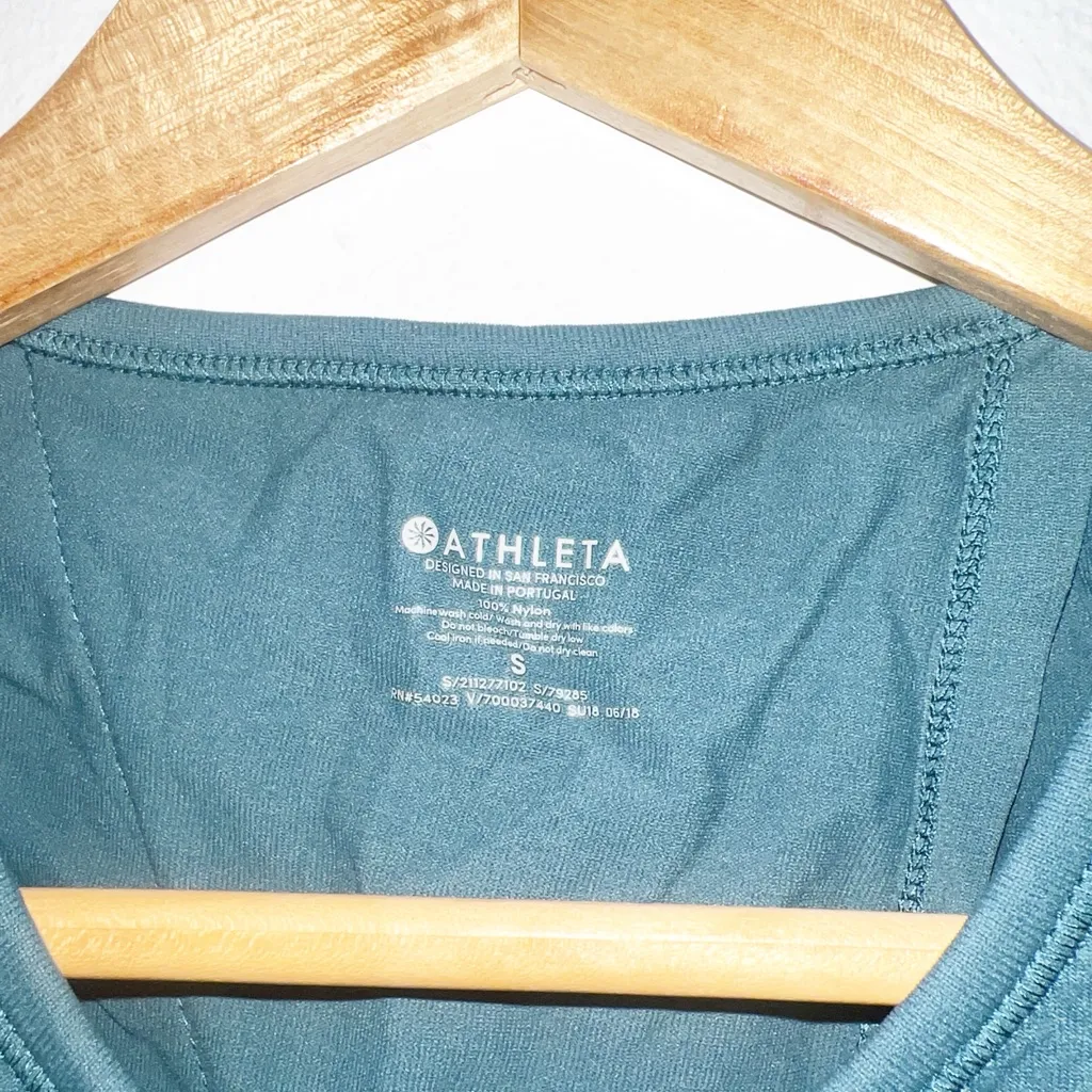Athleta 100% nylon dark green perforated hole tie back active tank top - Image 5