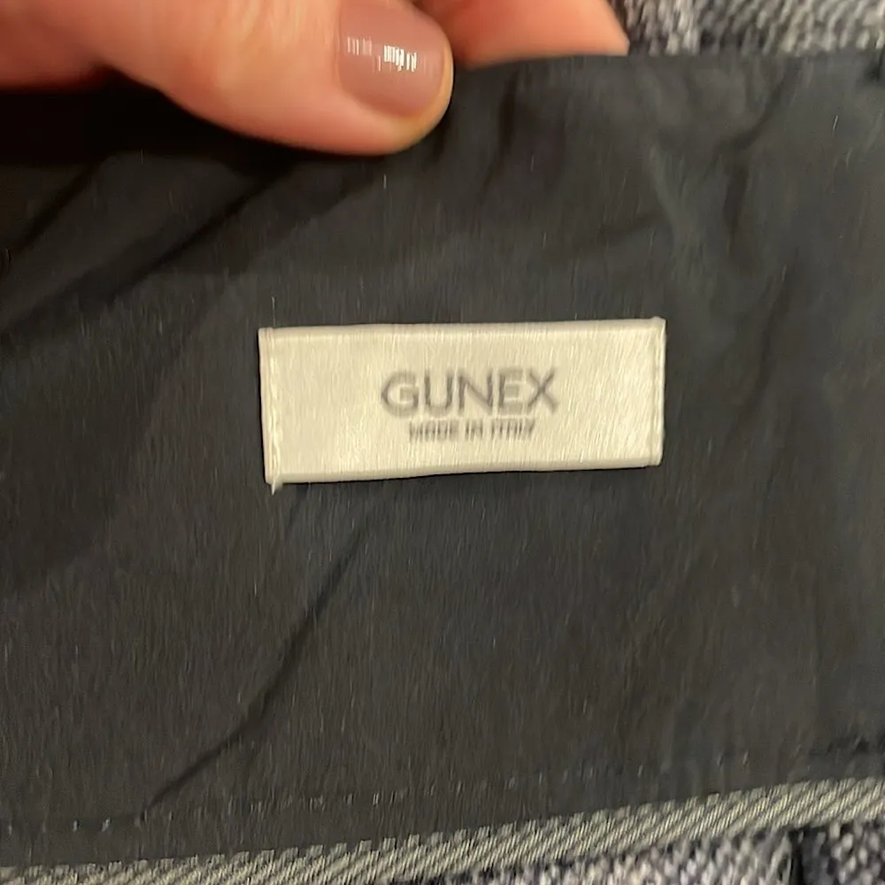 Wool and cashmere blend Italian made pleated denim blue mini skirt with pockets Size 4 - Image 10