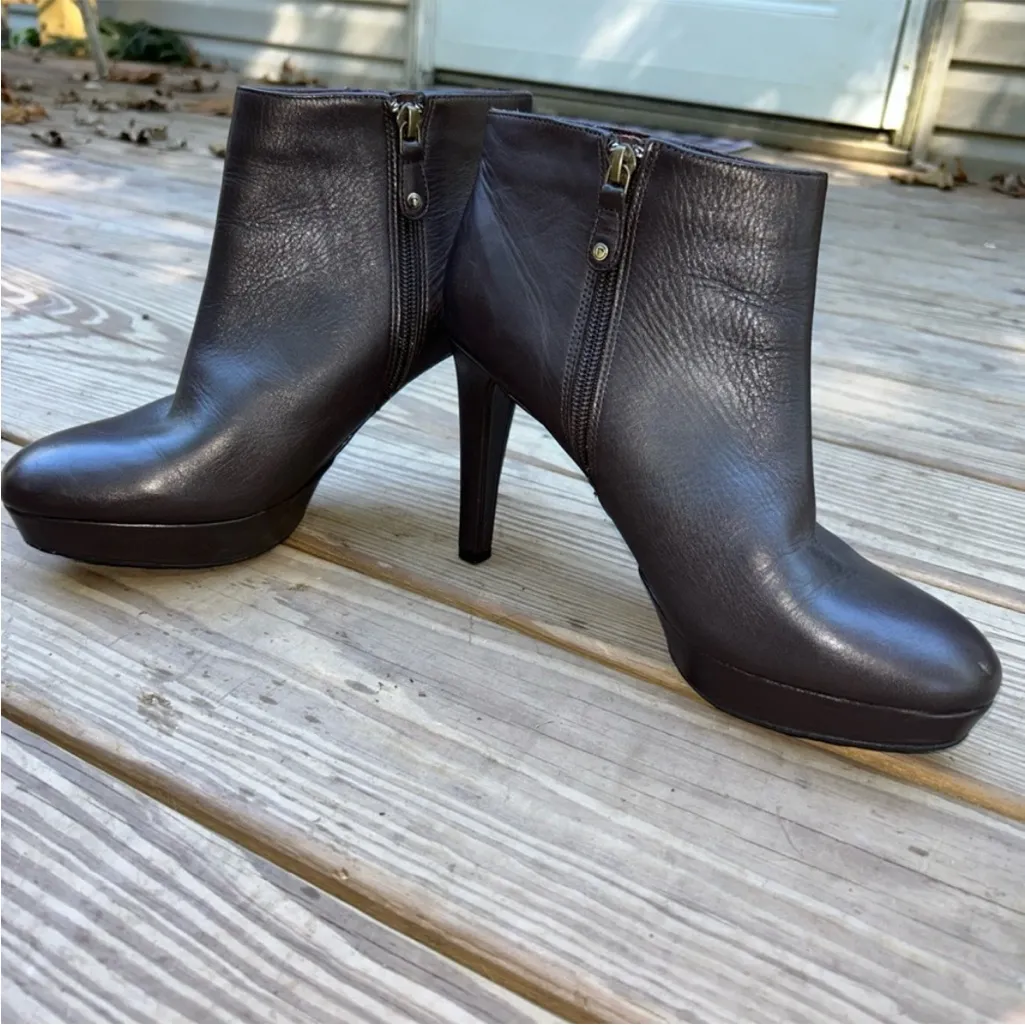 Women’s Rockport Adidas Adiprene Brown Leather Booties Ankle Boot Shoes Size 8.5 - Image 4