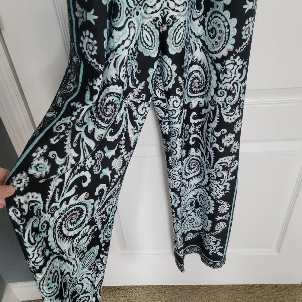 Beige by Eci romper jumpsuit size 8 women's black and blue - Image 2