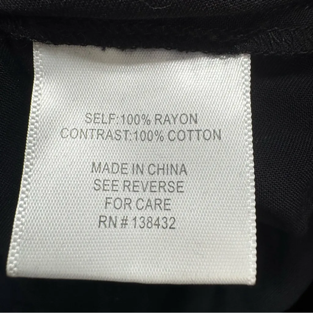 ModCloth Black Ruffle Shorts Romper Flutter Sleeves Lace Button Front Pockets - Image 5